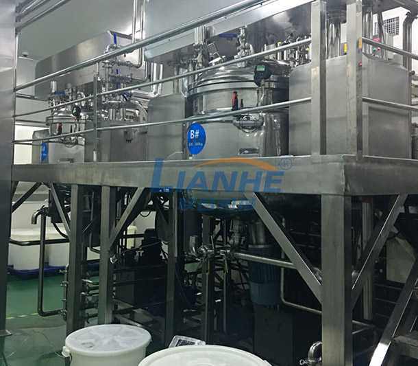 【Guangzhou Lianhe Machinery】 Customer, a large-scale cosmetics group company mainly based on OEMODM, the overall engineering plan of cosmetics production equipment (vacuum emulsifier, stainless steel stirring pot). 